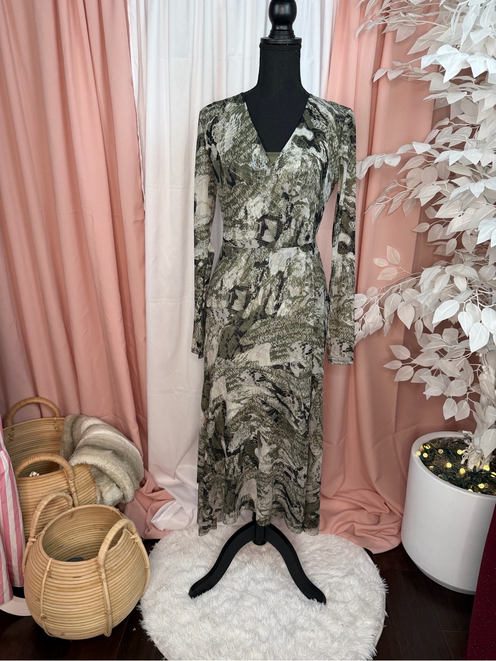 White House Black Market Size 2 Olive Abstract Print Wrap Midi Dress